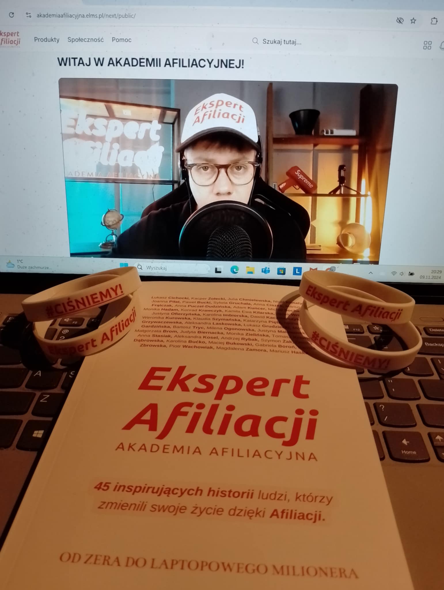 Czym jest marketing afiliacyjny i jak działa?